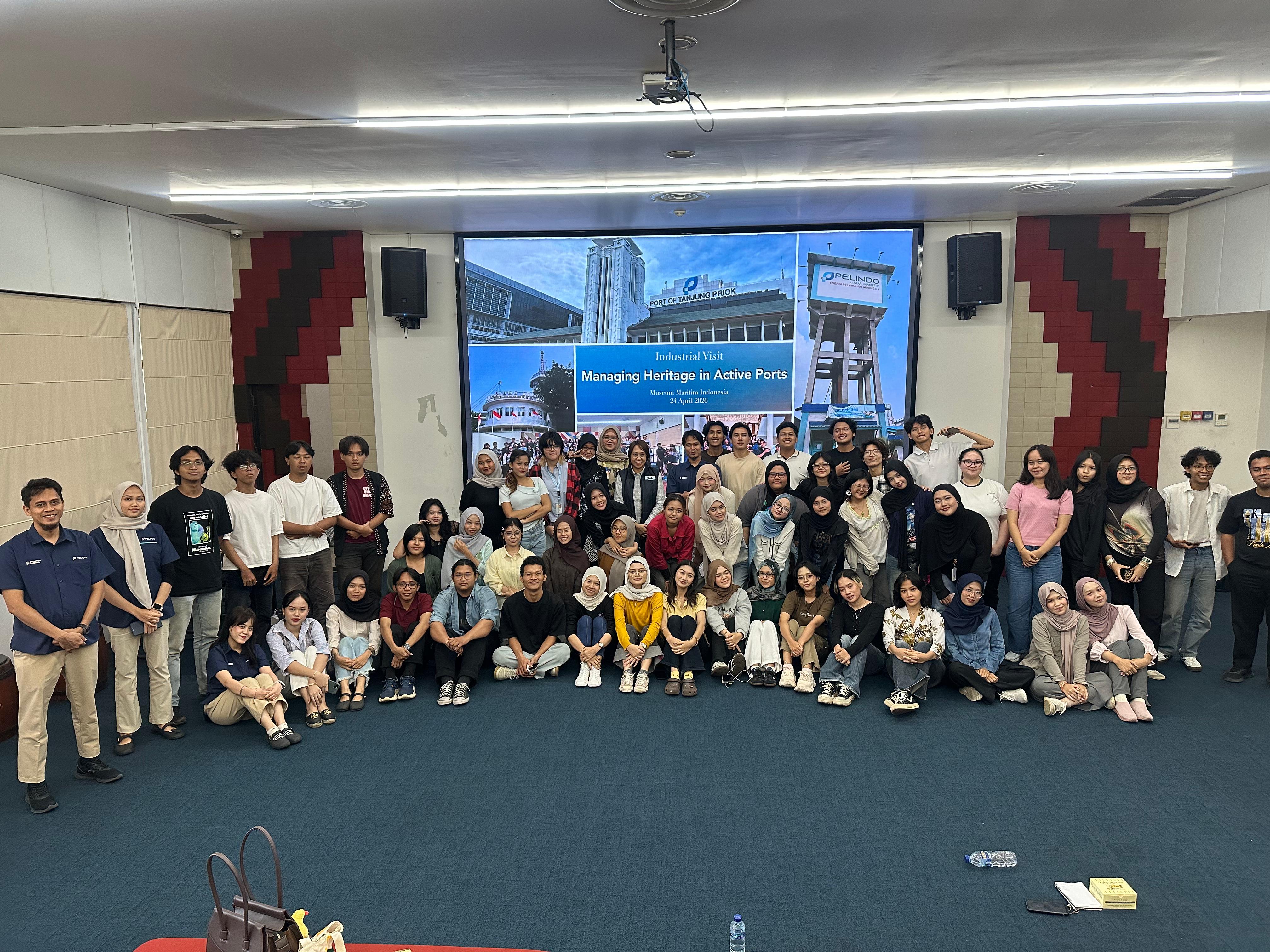 Museum Maritim Indonesia Bersama Mahasiswa Arkeologi Universitas Indonesia Terlibat Dalam Program Industrial Visit Bertema “Managing Heritage in Active Ports”